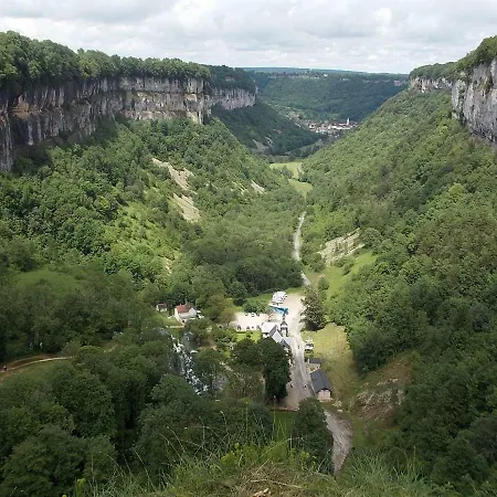 Ferme Du Bois Joli בית הארחה Marigny (Jura)